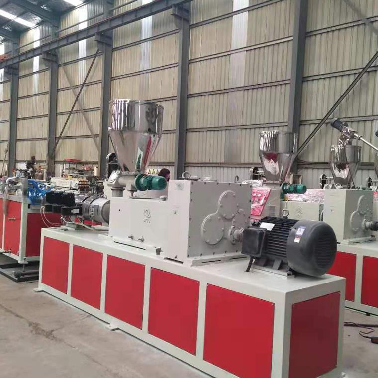 塑料管材設(shè)備的應(yīng)用優(yōu)勢有哪些？